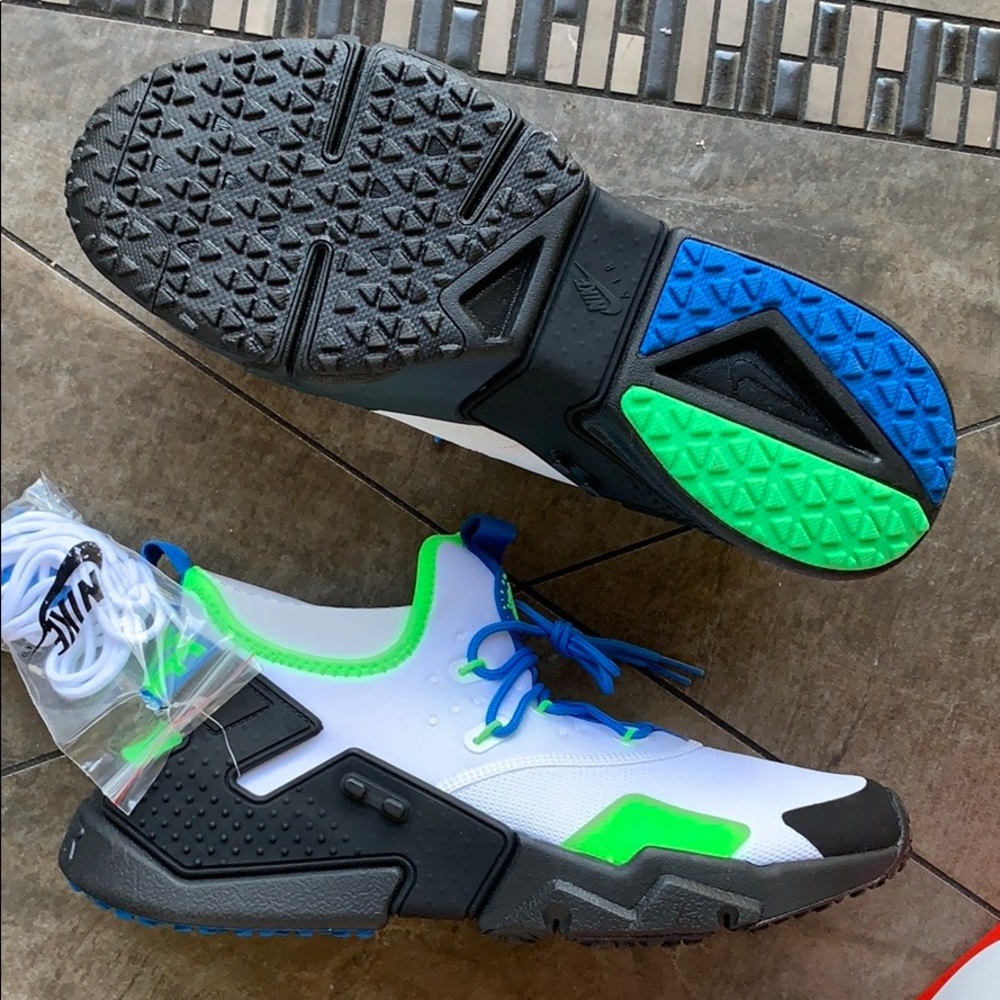 NIKE AIR HUARACHE DRIFT white/black-blue-nebula Me - Picture 3 of 16